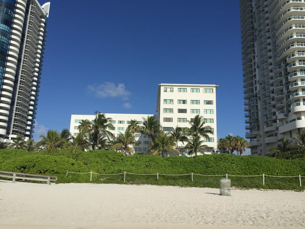 Casablanca On The Beach Miami Beach Exterior photo